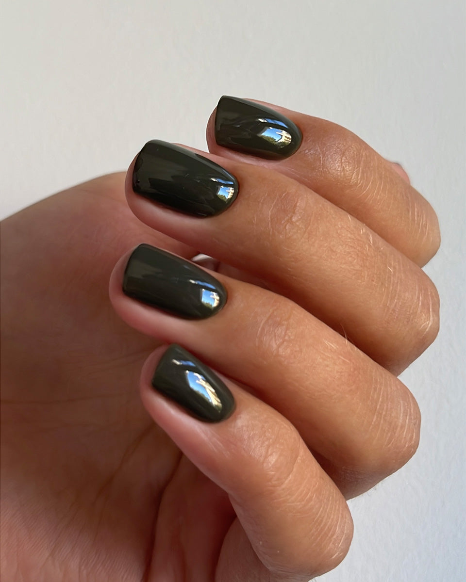 DARK Gel Polish 187 , 10ml
