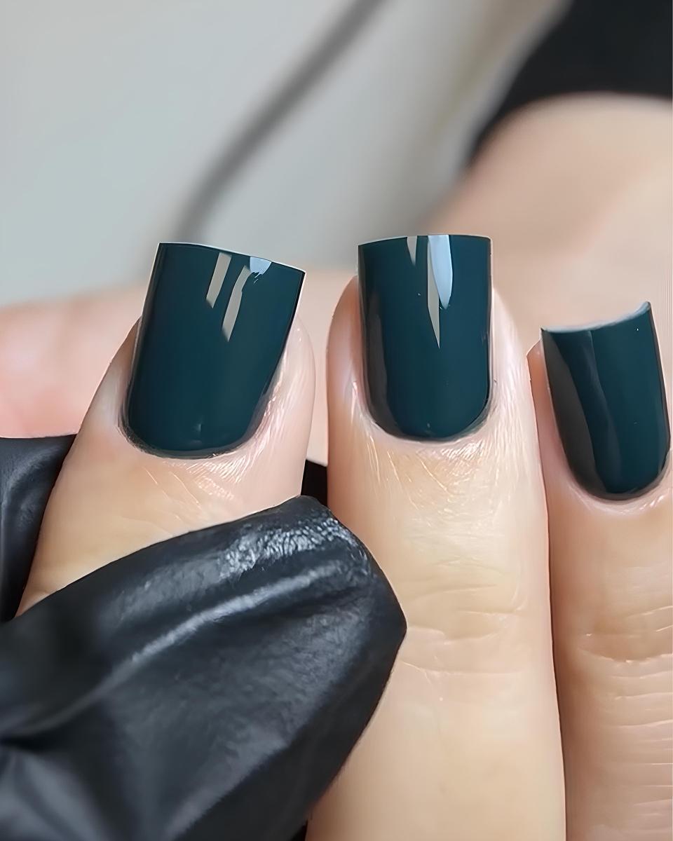 DARK Gel Polish 033, 10 ml