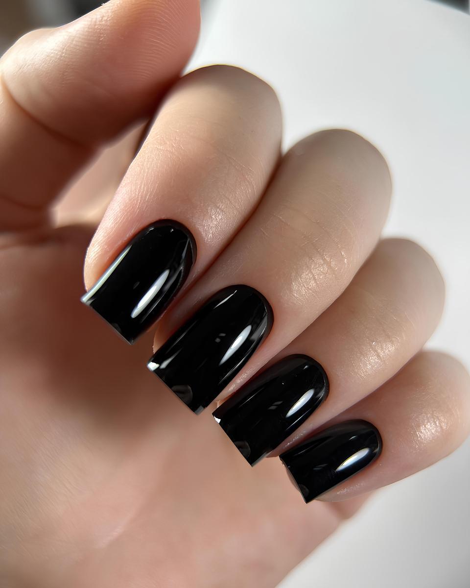 DARK Gel Polish 002, 10 ml