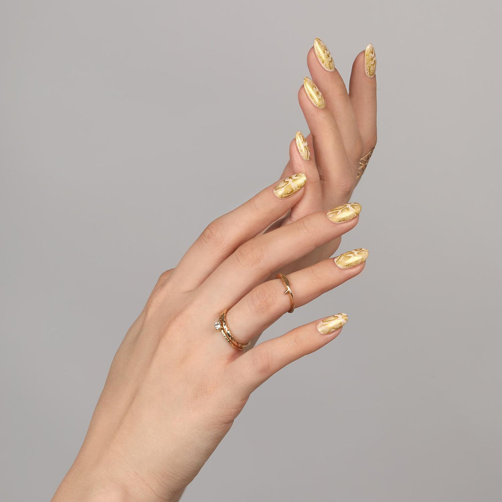 E.MiLac Stamping Polish #13 Gold