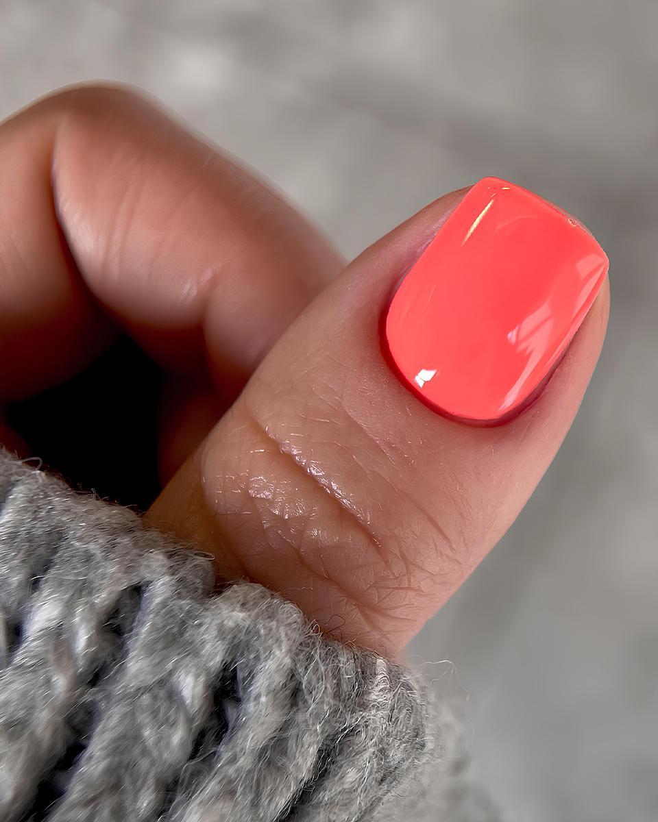 DARK Gel Polish 104, 10 ml